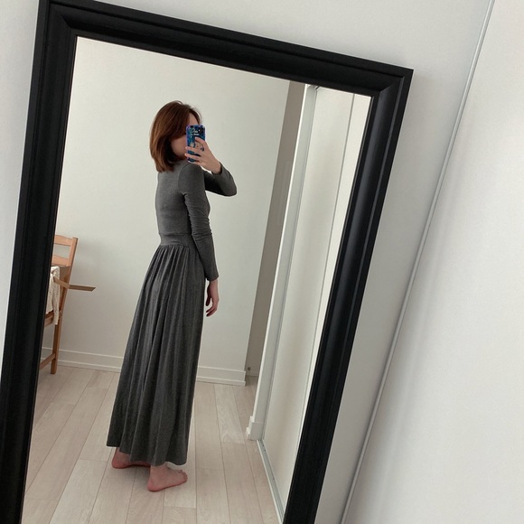 Long sleeves maxi dress - Picture 3 of 9